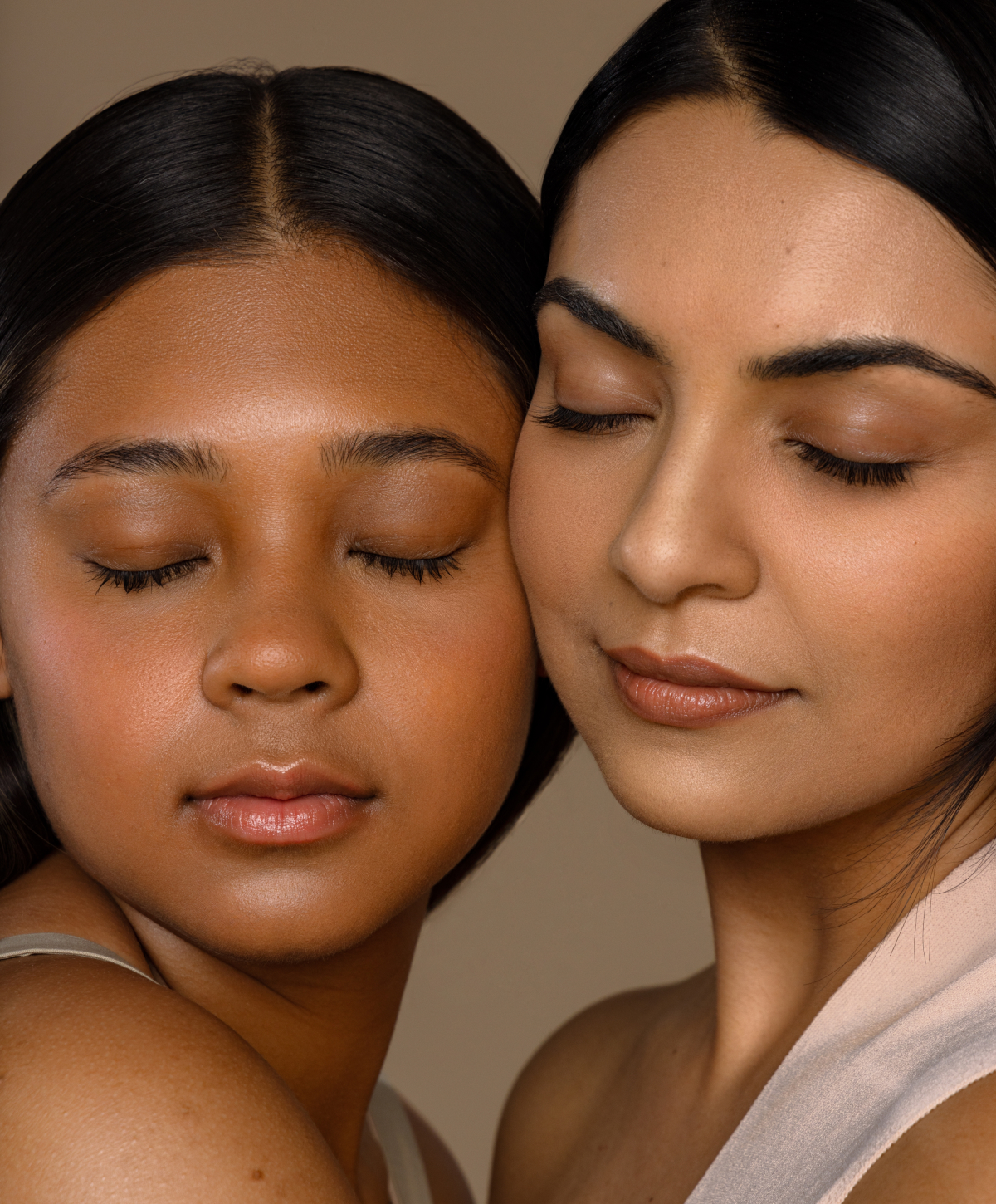 Roseville plasma skin model with brown eyes